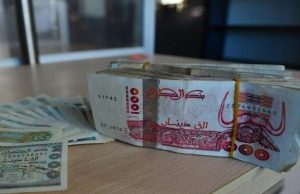 Un réseau de faussaires démantelé à Baraki : 109 millions de centimes en faux billets saisis dans un bureau d’architecte